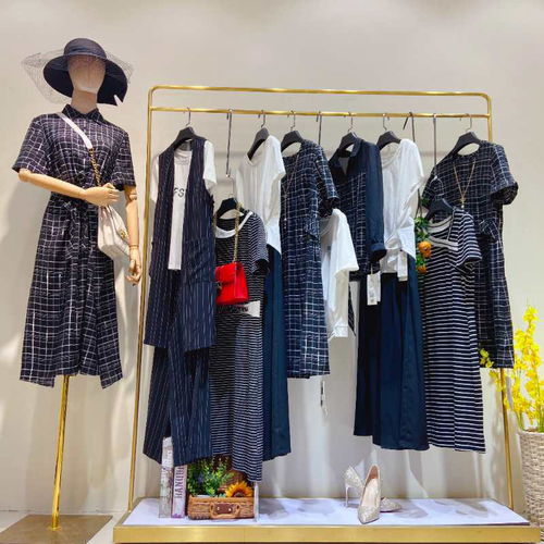 【言笙記女裝優(yōu)美折扣女裝服裝批發(fā)市場淘寶網(wǎng)女裝連衣裙】- 
