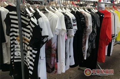 2元服裝批發(fā)
